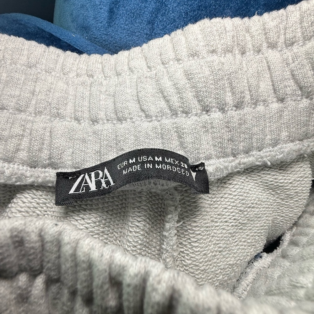 PRE-OWNED - Zara Contrasting Denim Joggers - Medium - Picture 5 of 8